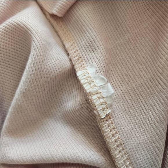 🆓 FREE Lazy Sundays by Paper Crane Pale Pink Cream Striped Short Sleeve Medium - Picture 5 of 5